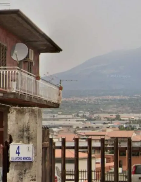 Appartamento 9, Gravina Di Catania