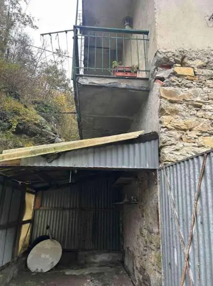 Appartamento via Frazione Fascia Di Carlo 19, Torriglia