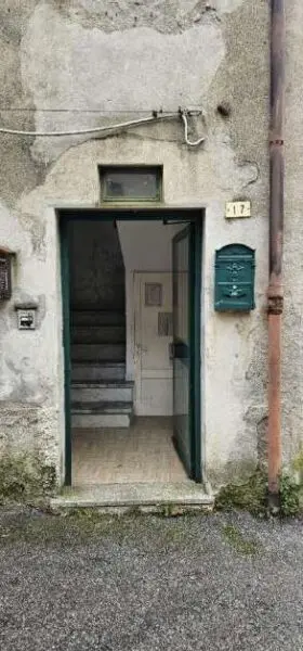 Appartamento via Benedetto Macciò 17, Masone