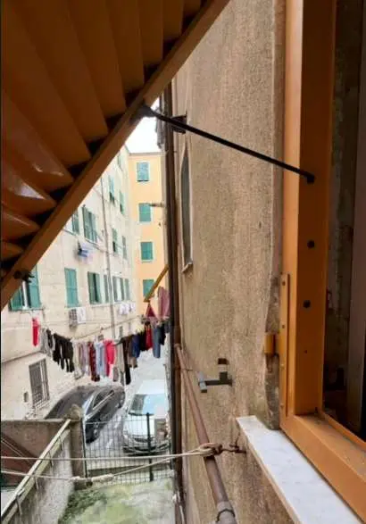Appartamento via Merano 25, Genova
