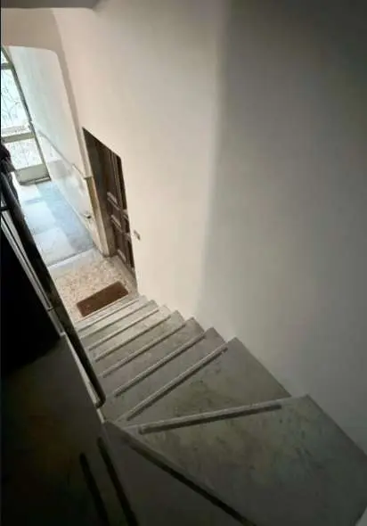 Appartamento via Merano 25, Genova