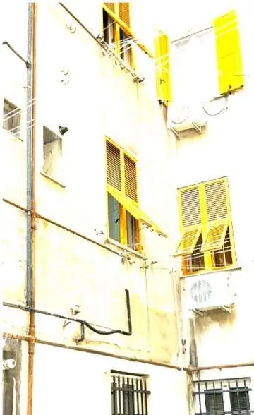 Appartamento via Merano 25, Genova