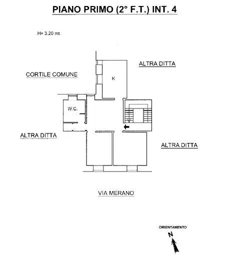 Appartamento via Merano 25, Genova