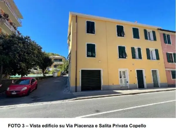 Magazzino via Piacenza 371, Chiavari