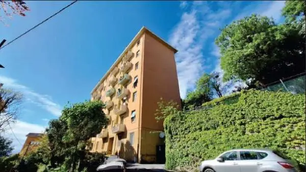 Appartamento 13, Genova