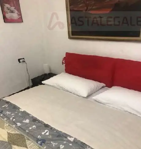 Appartamento 2, Follo