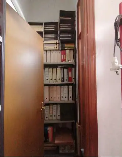 Negozio via Variante Aurelia 31, Sarzana