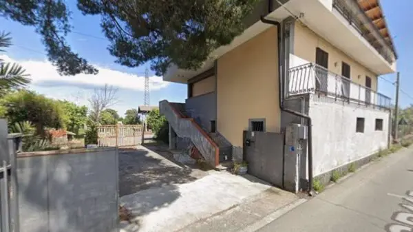 Appartamento via Torretta 36, Acireale