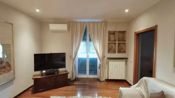 Appartamento via Giacometti 10, Genova