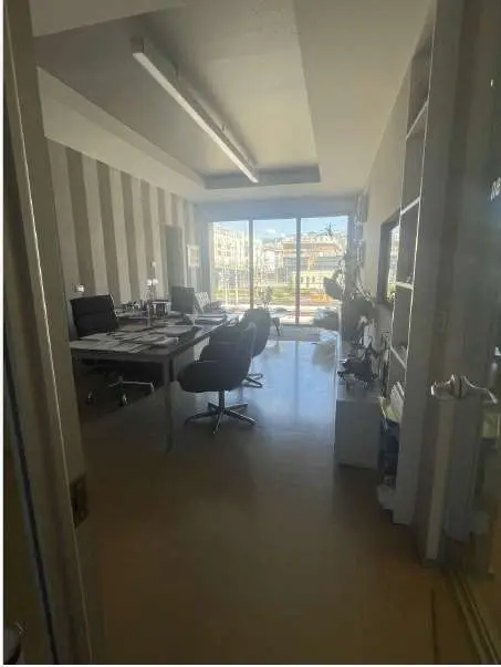 Immagine per Ufficio in asta a Genova via Francesco Dassori 171