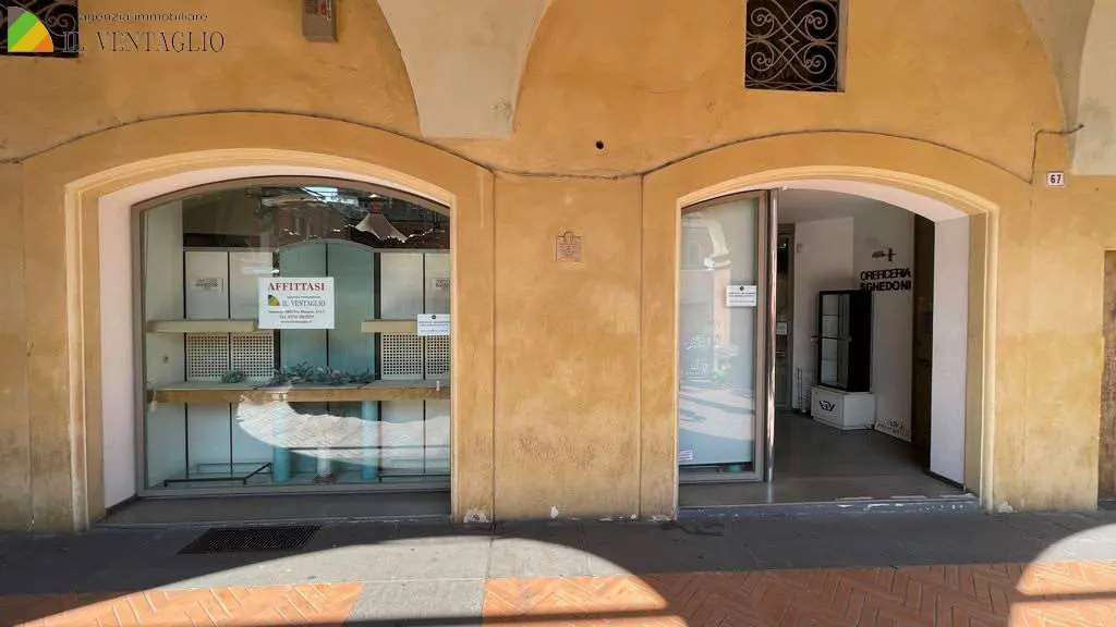 Immagine per Negozio in affitto a Sassuolo
