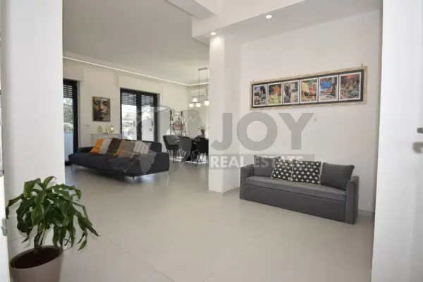 Villa Trifamiliare via Po 92, Monteroni Di Lecce