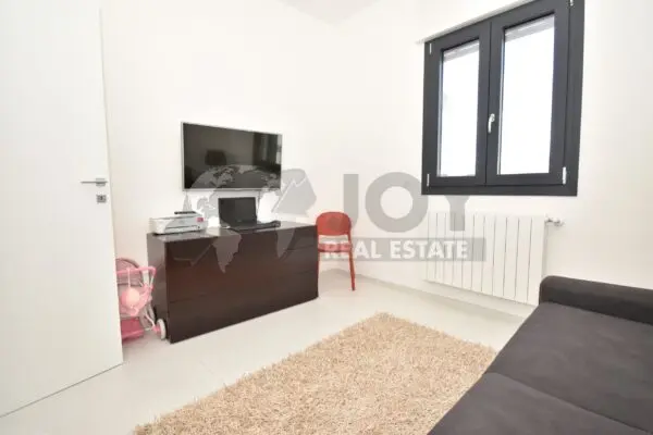 Villa Trifamiliare via Po 92, Monteroni Di Lecce