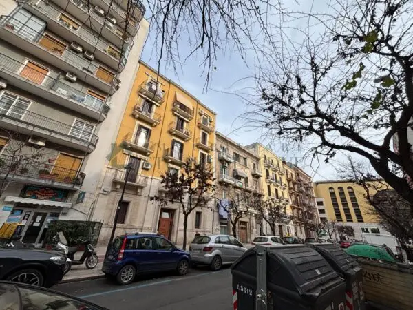 Trilocale corso Giuseppe Mazzini 25, Bari