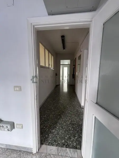 Quadrilocale 14, Bari