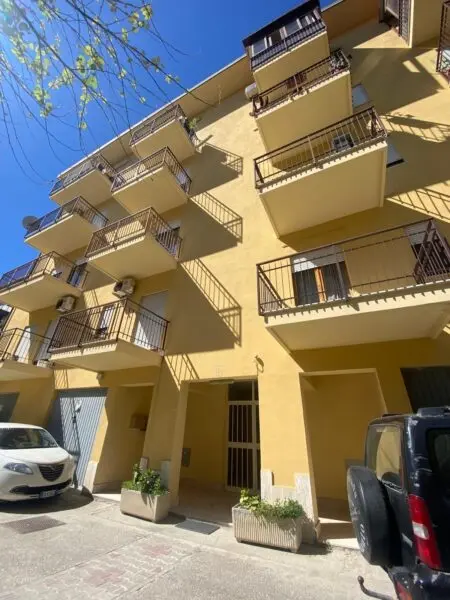 Appartamento viale Aldo Moro 15, Bova Marina