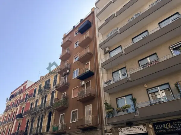 Bilocale via Francesco Crispi 98, Bari