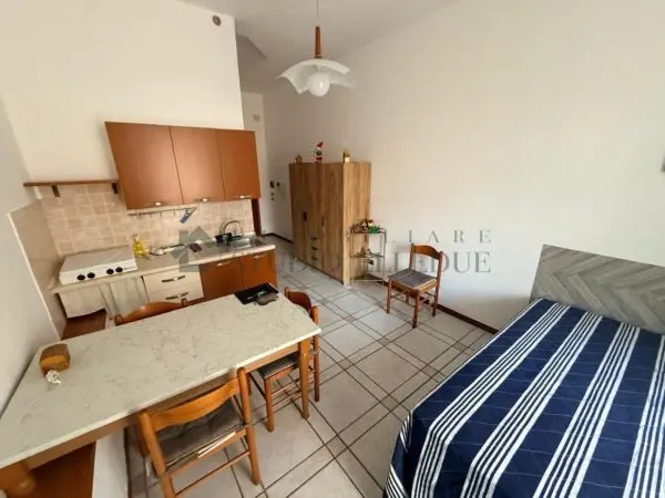 Monolocale via Michele Garruba 207, Bari