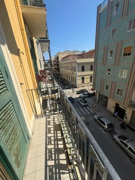 Monolocale via Michele Garruba 207, Bari