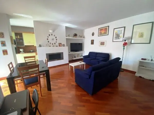 Trilocale 4/B, Casamassima