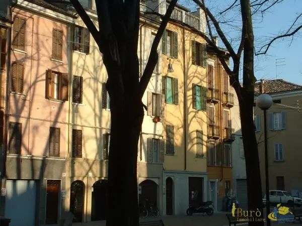 Monolocale piazza Le Inzani 20, Parma