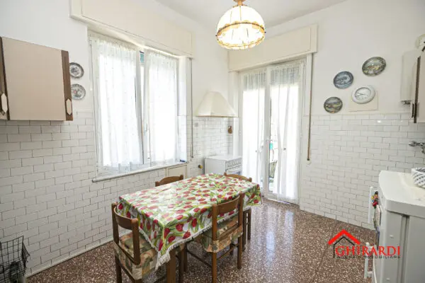 Bilocale via Lodovico Calda 38, Sestri Ponente, Genova