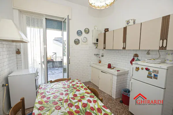 Bilocale via Lodovico Calda 38, Sestri Ponente, Genova