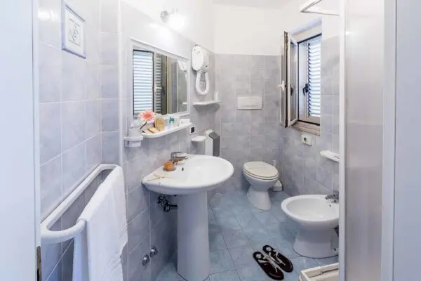 Albergo via Dei Ludi 4, Alba Adriatica