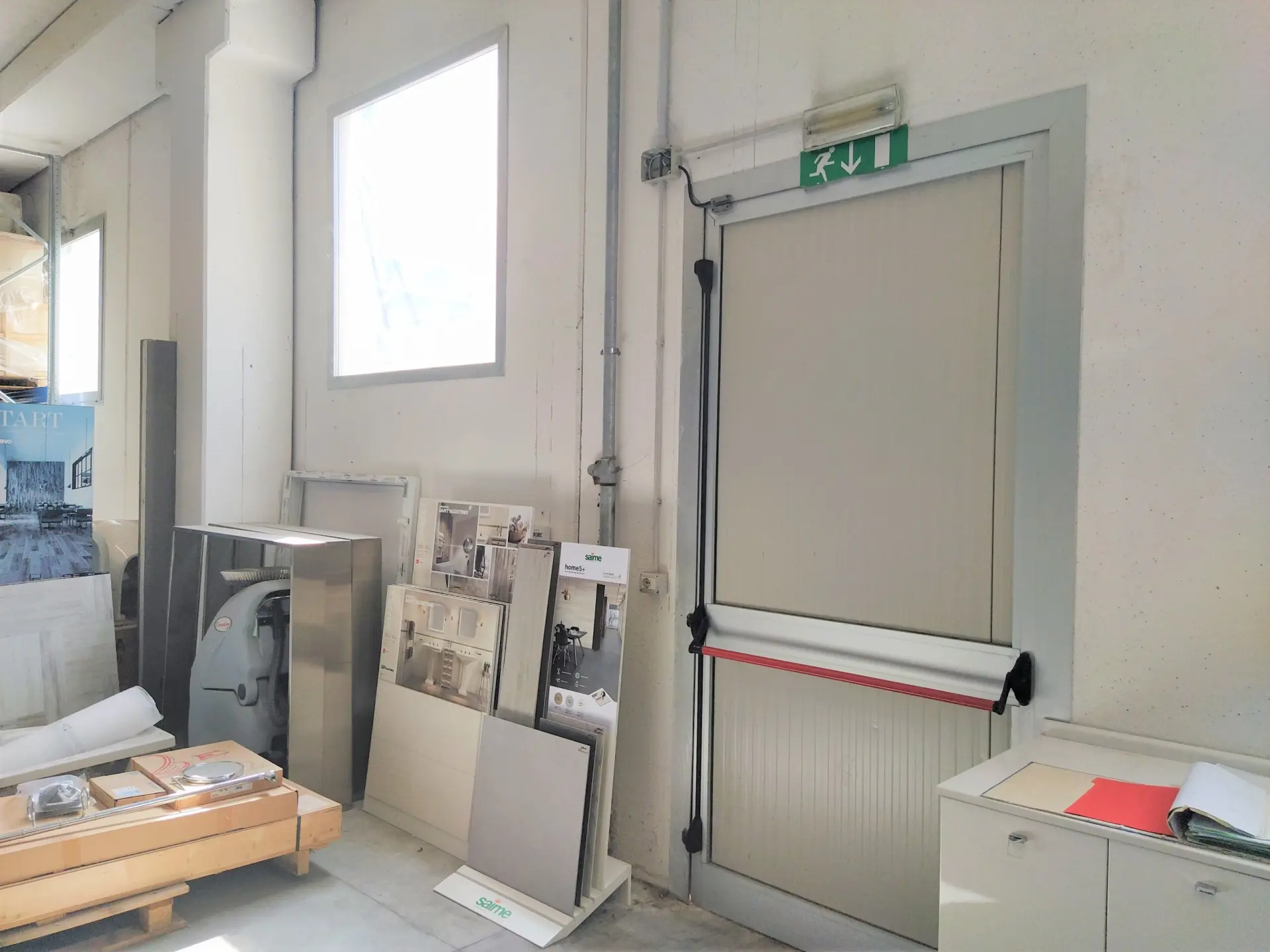 Immagine per Locale commerciale in vendita a Spinetoli via Zona Industriale Pagliare