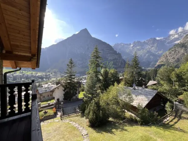 Appartamento via Regione Belvedere 4, Courmayeur