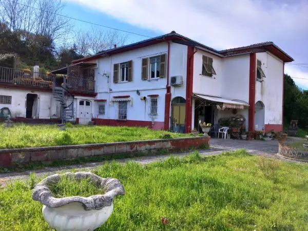 Villa Bifamiliare via Aurelia, Vezzano Ligure