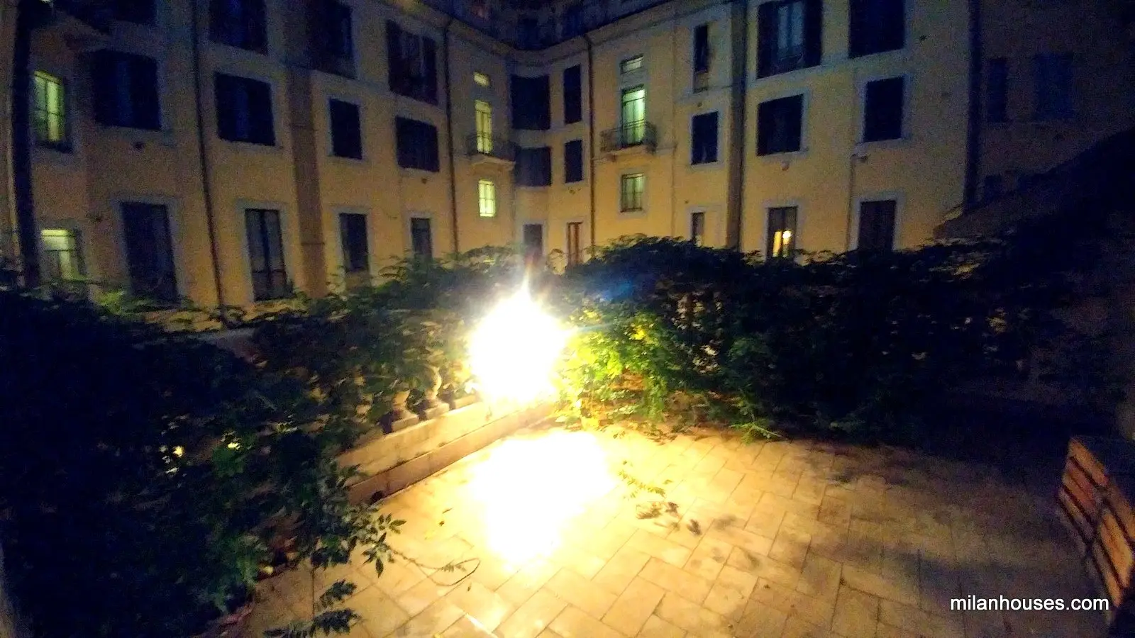 Immagine per Appartamento in affitto a Milano Via Alserio 1