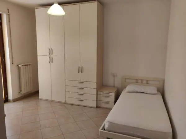 Casa Semindipendente via Bari, Chieti