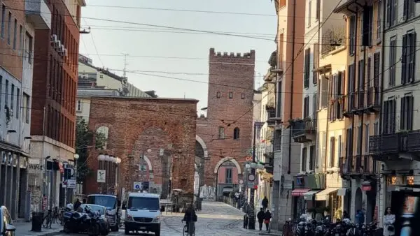 Appartamento via Torino 68, Milano