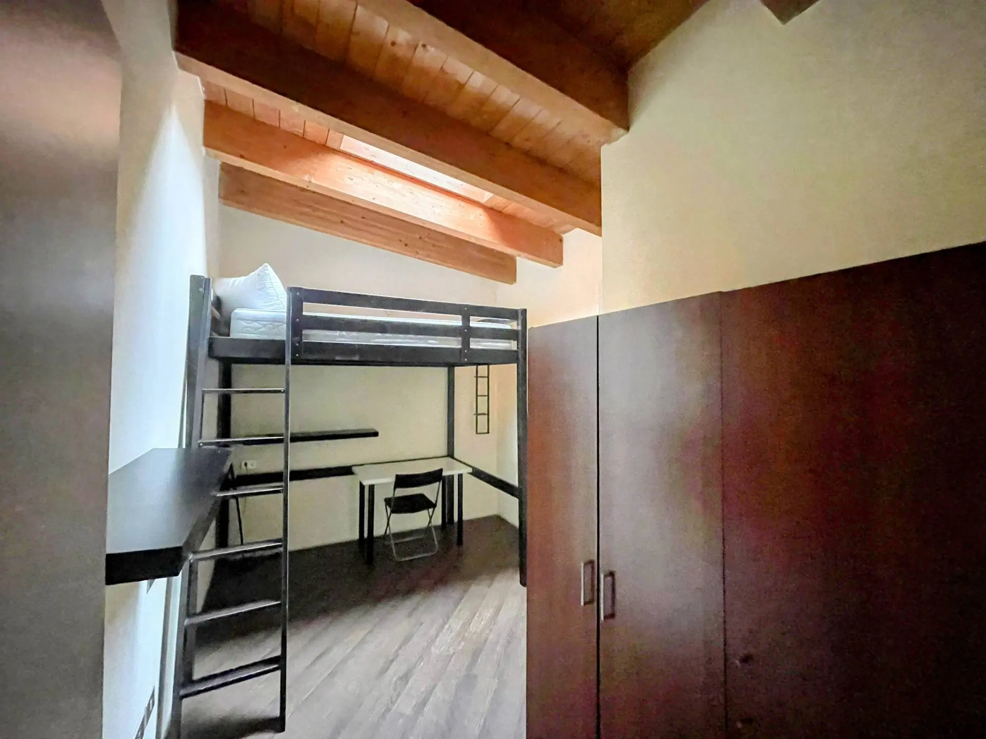 Immagine per Appartamento in affitto a Milano Via Alserio 1