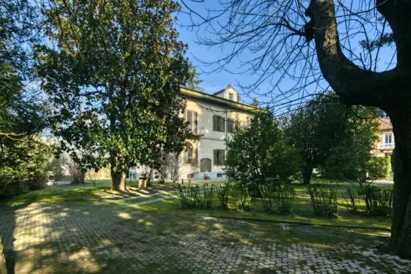 Appartamento strada Superga 37, Torino