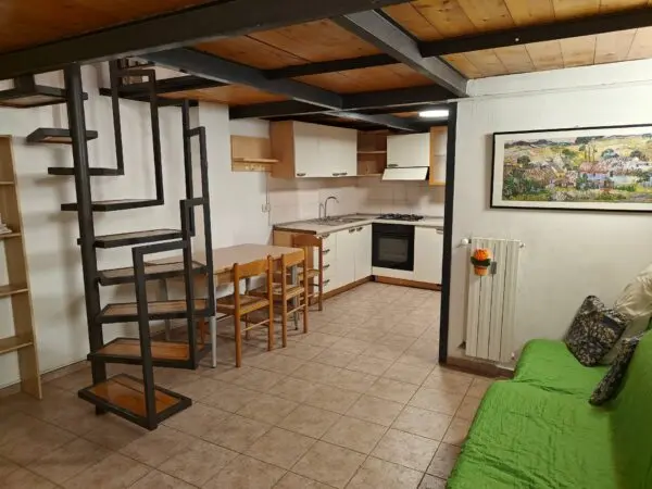 Appartamento via Clusone 2, Milano