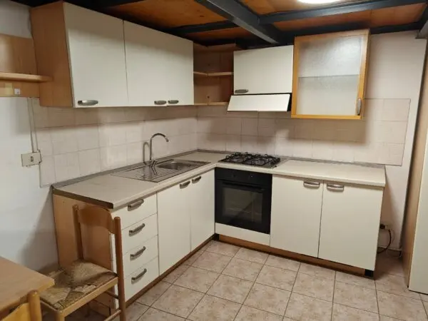 Appartamento via Clusone 2, Milano