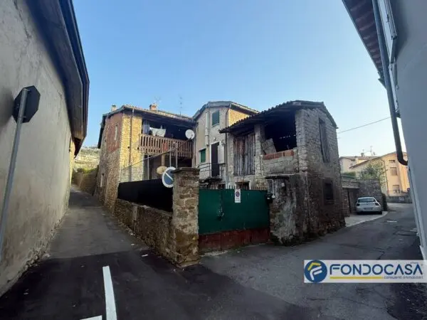 Rustico/Casale via, Zandobbio