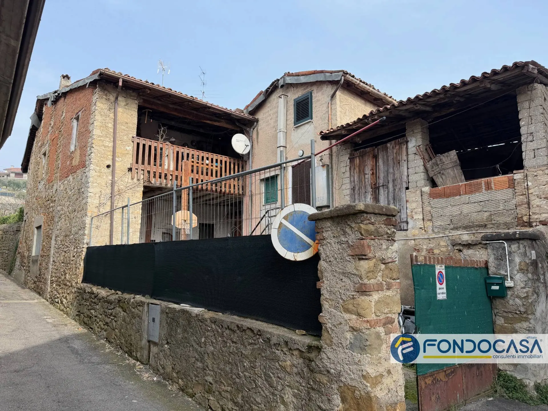 Immagine per Rustico/Casale in vendita a Zandobbio  