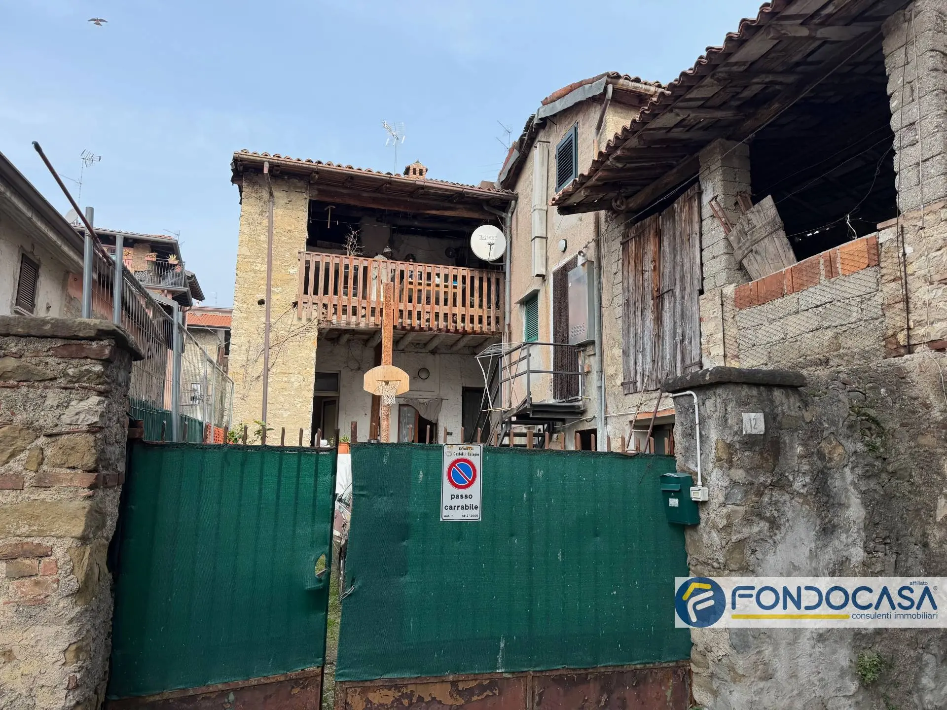 Immagine per Rustico/Casale in vendita a Zandobbio  