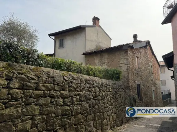 Rustico/Casale via, Zandobbio