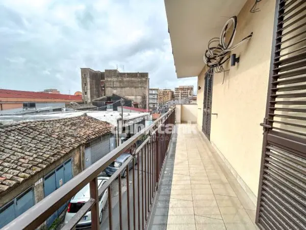 Appartamento via Ogliastro, Catania