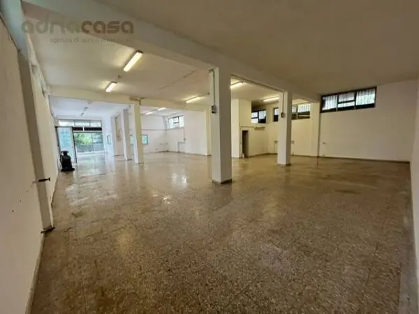 Locale Commerciale viale Bologna, Riccione
