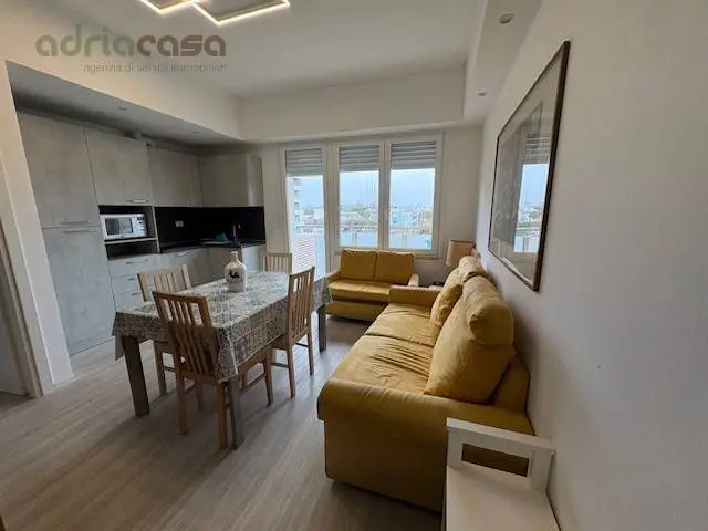 Immagine per Appartamento in affitto a Riccione Viale D'Annunzio 