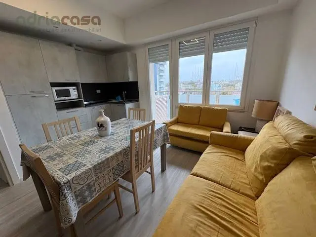 Immagine per Appartamento in affitto a Riccione Viale D'Annunzio 