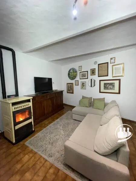 Appartamento piazza Risorgimento, Villa San Secondo