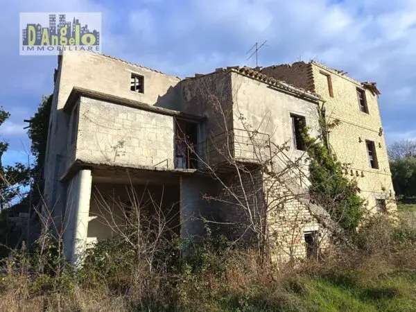 Casa Indipendente via Tesino 208, Offida