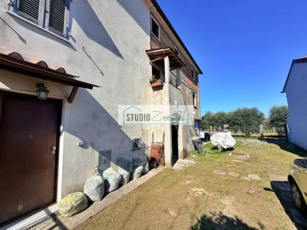 Appartamento via Cugnia, Seravezza