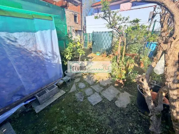 Appartamento via Cugnia, Seravezza